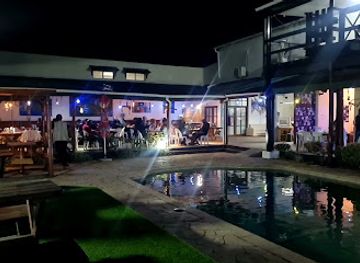 mozambique/chimanimani-mountains/bar/kaya-kweru-resort