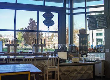 washington/kirkland/bar/q20-public-house