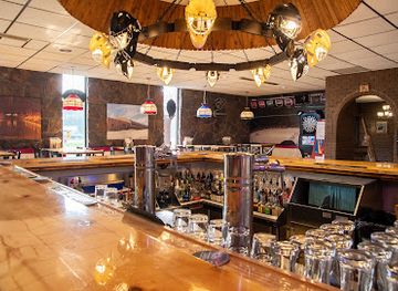 minnesota/iron-range/bar/the-rink-sports-bar-grill