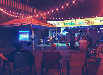 La Casita Bar