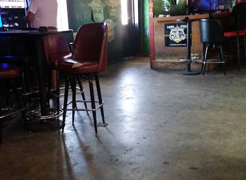 texas/amarillo/bar/r-r-bar-amarillo