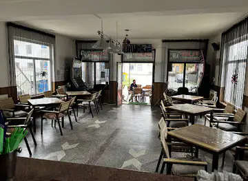 Pub M & E