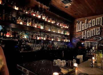 california/sacramento/east-sacramento/bar/the-snug