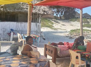 kenya/watamu/bar/king-of-love-bat