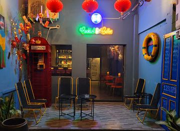 vietnam/con-dao-islands/bar/hide-find-bar-con-dao