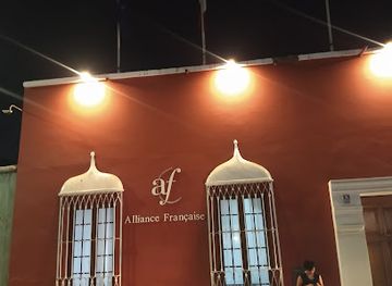 peru/trujillo/centro-historico/bar/el-grito-teatro