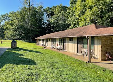 kentucky/mammoth-cave-national-park/bar/sunset-terrace-rooms