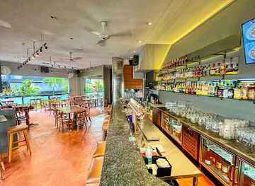 singapore/clementi/bar/tango-s