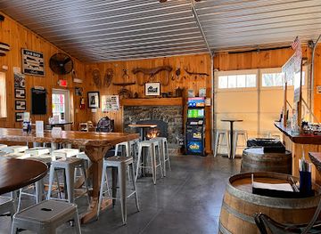 Skylands Craft Beer & Wine Garden