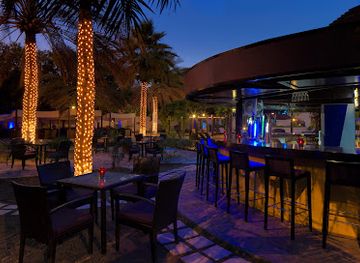 oman/muscat-governorate/bar/lazy-lizard