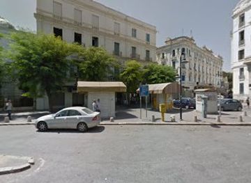 tunisia/tunis/medina-of-tunis/bar/cafe-bar-de-la-lyre