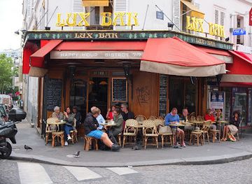 france/paris/montmartre/bar/lux-bar