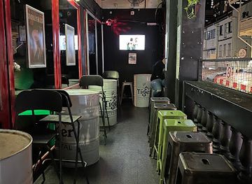 singapore/chinatown/bar/dorothy-s-bar