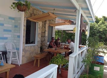grenada/hillsborough/bar/gallery-bistro-carriacou