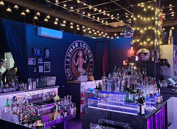 Lunar Lounge