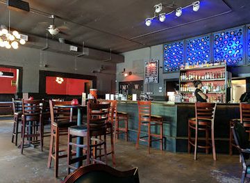 texas/austin/east-austin/bar/drinks-lounge