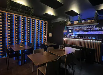 Bottle Bar