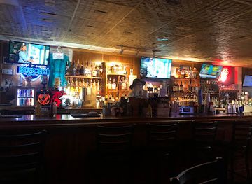 illinois/wabash-valley/bar/harry-s-old-kettle-pub-grill