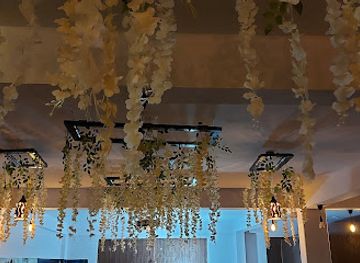 india/kanpur/kakadeo/bar/high-crest-lounge-and-restaurant