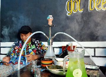 myanmar-burma/shan-state/bar/rainbowkhay-cocktail-beer