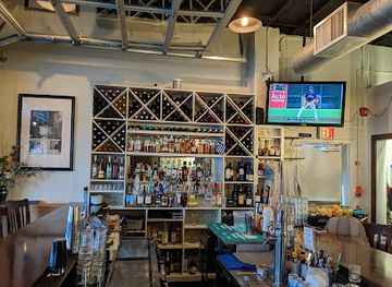 maine/ogunquit/bar/nikanos-mediterranean-bar-grille