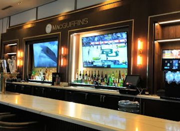 california/glendale/bar/macguffins-bar