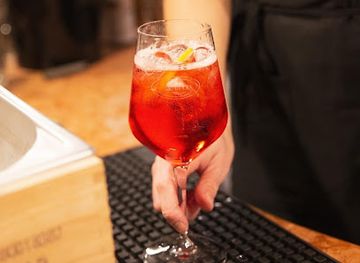 kiribati/kiritimati-christmas-island/bar/bistro-de-myrko