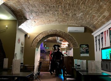 vatican-city/passetto-di-borgo/bar/the-basement-pub-cocktail-bar-events