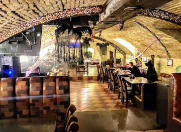 ukraine/kropyvnytskyi/bar/sho-bar