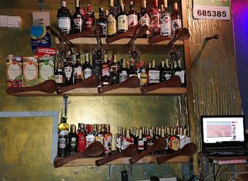 kenya/lake-naivasha/bar/lips-lounge