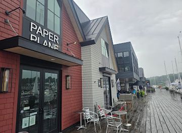 maine/knox-county/bar/paper-plane