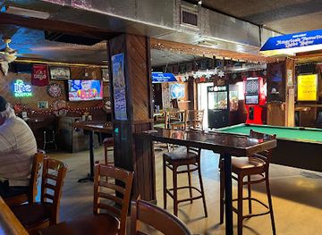 florida/honeymoon-island-state-park/bar/simon-s-pub