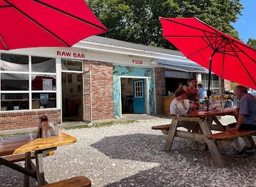 maine/lincoln-county/bar/shuck-station-raw-bar
