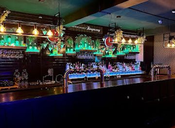 ireland/county-waterford/bar/bank-lane