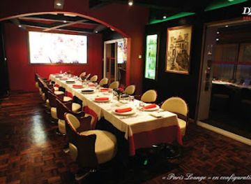 madagascar/antananarivo/bar/dzama-cocktail-cafe-antananarivo