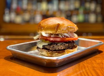 alabama/montgomery/old-cloverdale/bar/dino-s