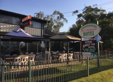 australia/yarra-valley/bar/cunninghams-hotel