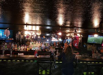 indiana/hoosier-national-forest/bar/lit-cigar-bar-and-lounge