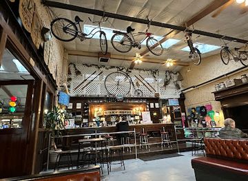 california/shasta-cascade/bar/weed-alehouse-bistro