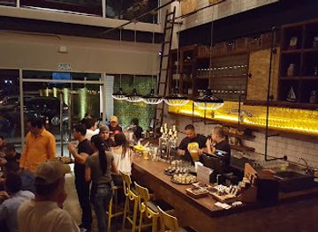 panama/panama-city/punta-pacifica/bar/la-rana-dorada-tap-room