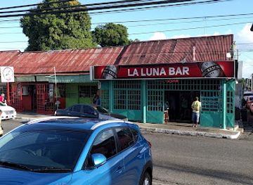 trinidad-and-tobago/tunapuna-piarco/bar/la-luna-sports-bar-lounge