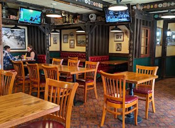 california/monterey/cannery-row/bar/the-salty-seal-brewpub-and-sports-bar