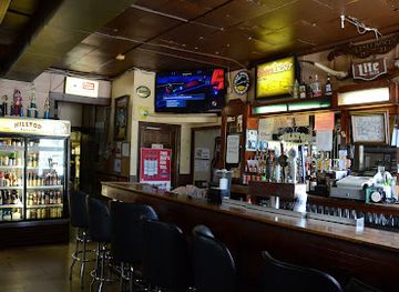iowa/iowa-city/bar/hilltop-tavern-ltd