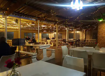 Tin Roof Bucket Bar and Bistro