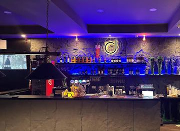 singapore/novena/bar/d-club-pool-bar-blopfe