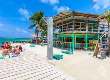 belize/glover-s-reef-atoll/bar/el-portal-island-lounge-and-tapas-bar