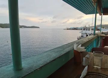 palau/kayangel-atoll/bar/kramer-s-bar-and-restaurant