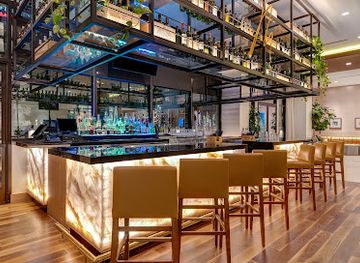 california/anaheim/anaheim-resort/bar/manchester-bar-grill