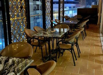 kuwait/kuwait-city/salmiya/bar/antika-cafe