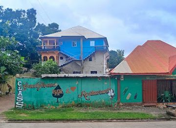 liberia/gbarpolu-county/bar/class-guest-house-bar-and-restaurant